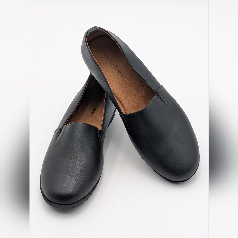 NWOT Comfort View Black Women's Size 9M